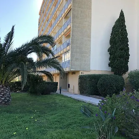 Les Cyclades Apartment