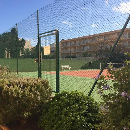 Les Cyclades ホテル *